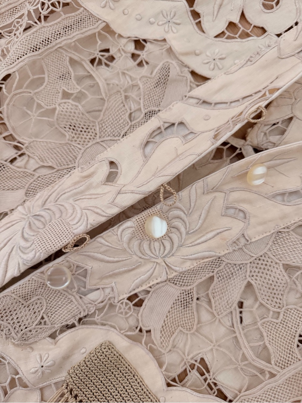 BottegaEgnazia Embroidered Cape - Picture 5 of 8
